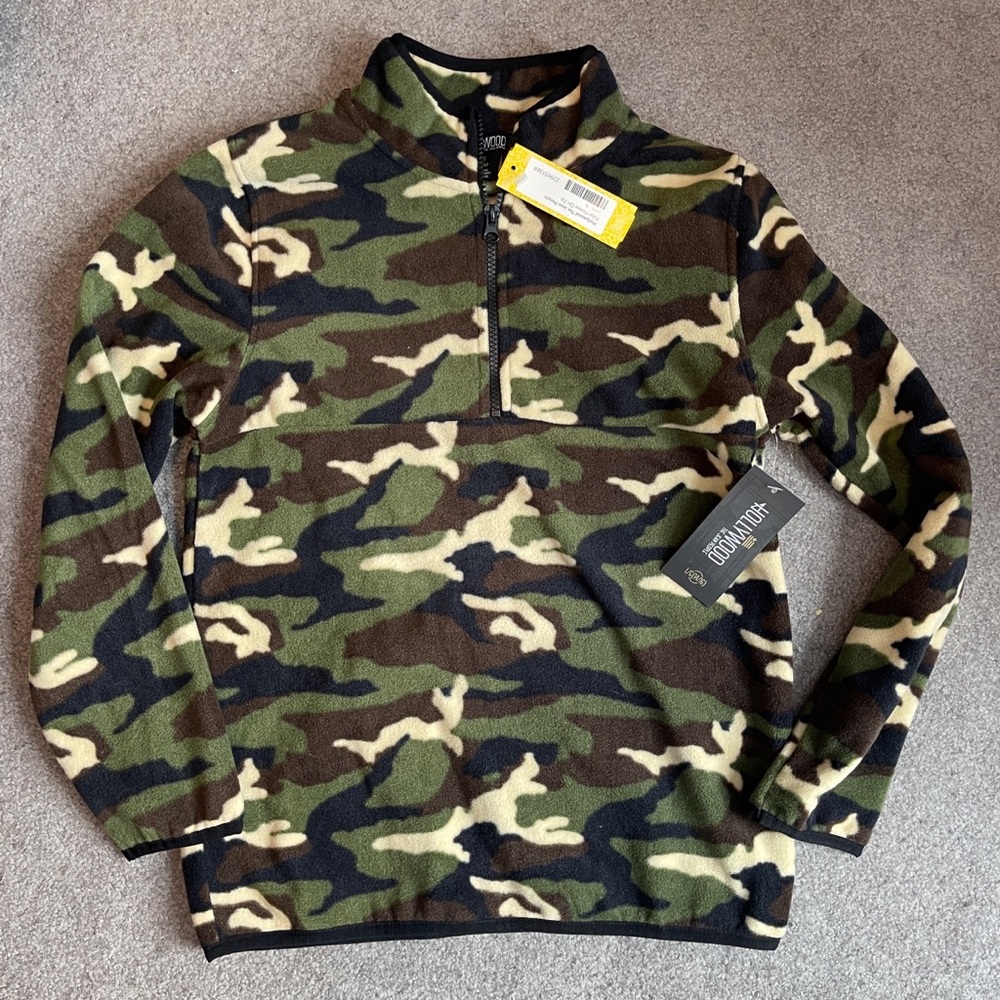 NWT Hollywood • Olive Camo Long Sleeve 1/4 Zip Polar Fleece Pullover • NEW